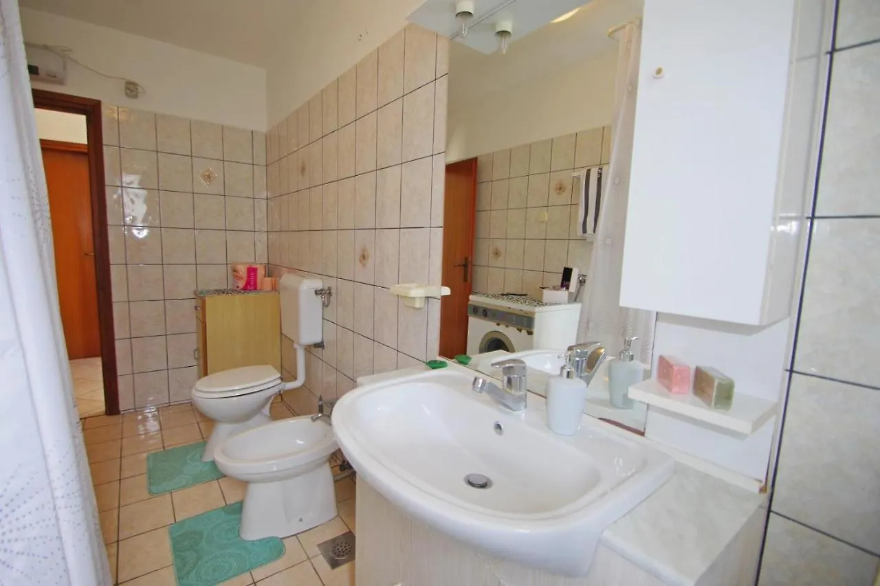 Apartment Ana Pula